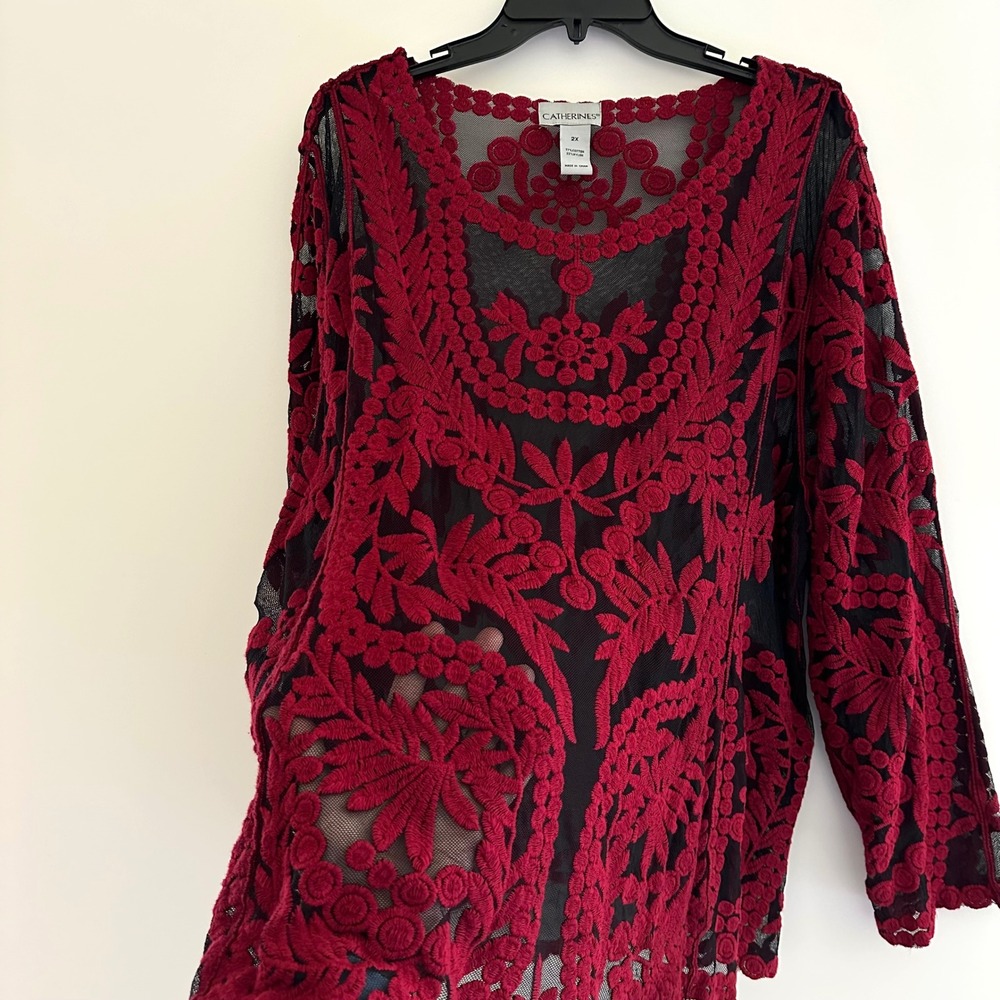 Catherines Red Black Mesh Embroidered Floral Top 2X  Boho Long Sleeve Blouse - Picture 3 of 6